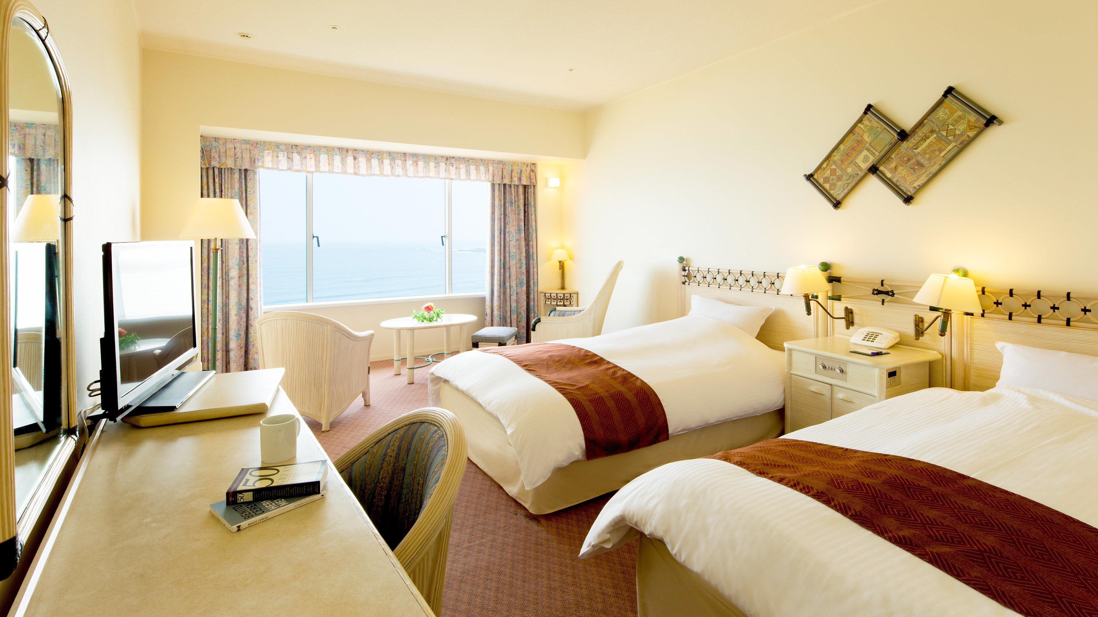 Hotel Ana By Ihg 4*